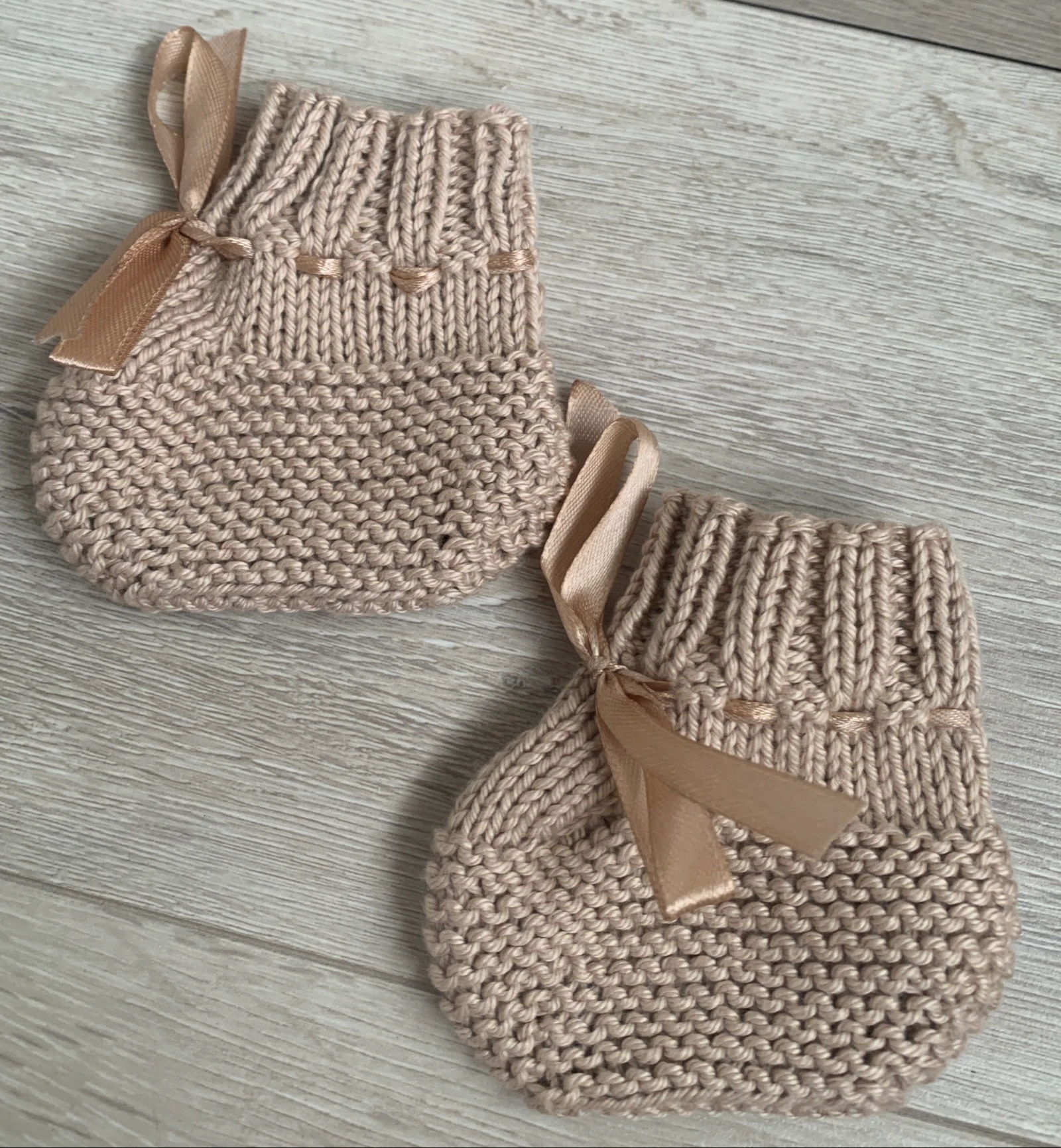 Gorro e chinelos bebê 0/3 meses – photo 4